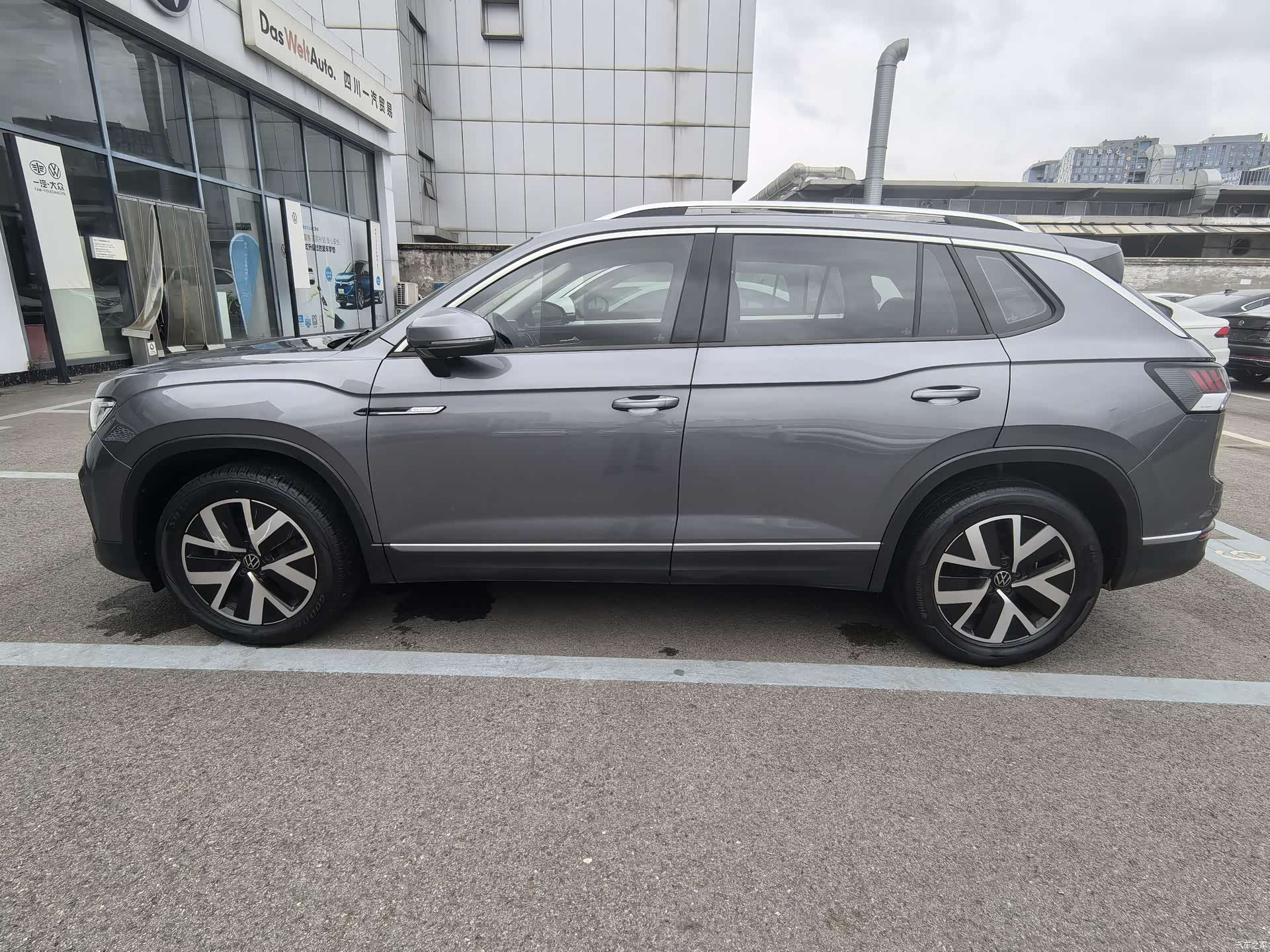 Volkswagen Tayron, 2024 3
