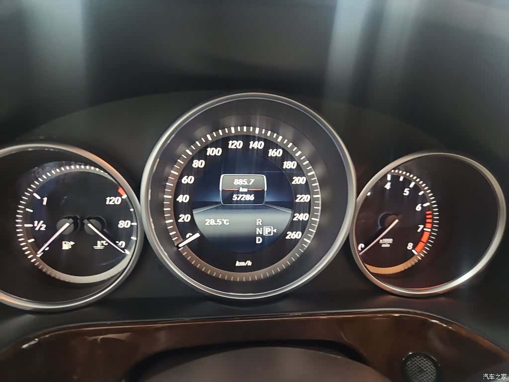 Mercedes-Benz E-Class, 2014 все фото