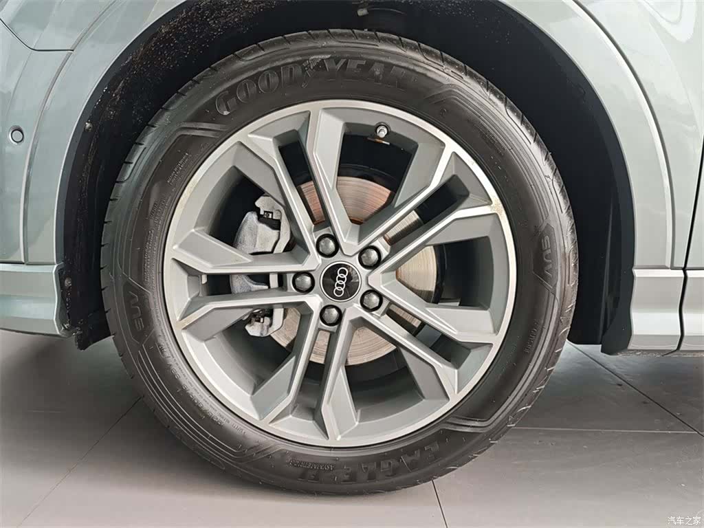Audi Q3, 2021 14