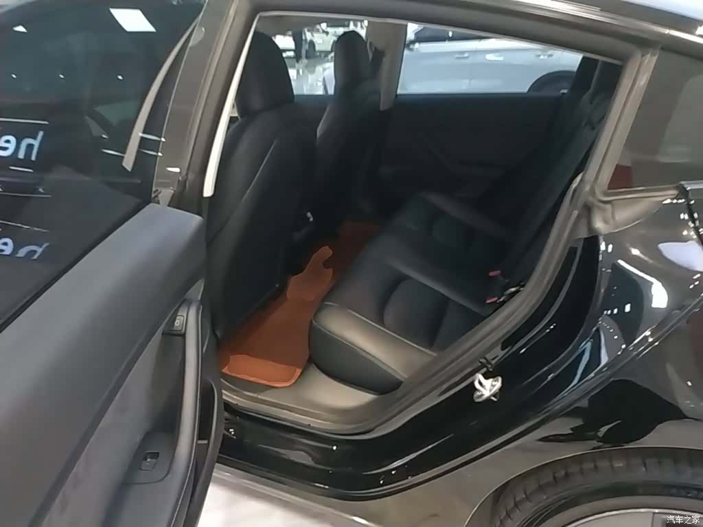 Tesla Model 3, 2022 17