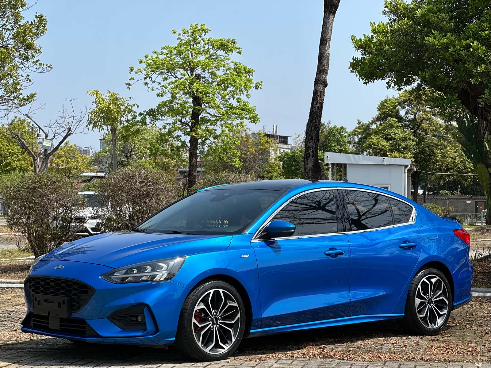 Ford Focus, 2021 3
