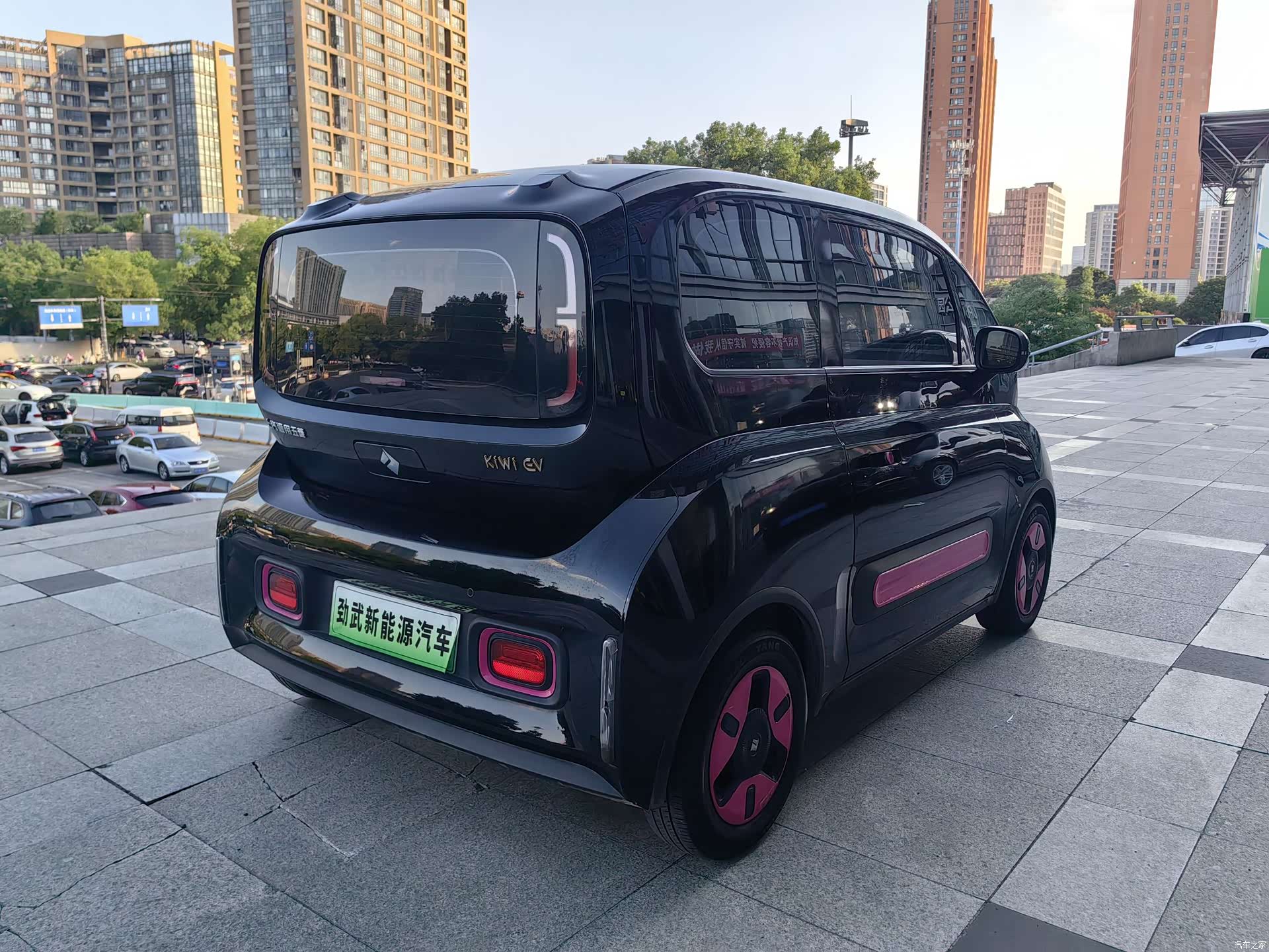 Wuling Yuan, 2022 все фото