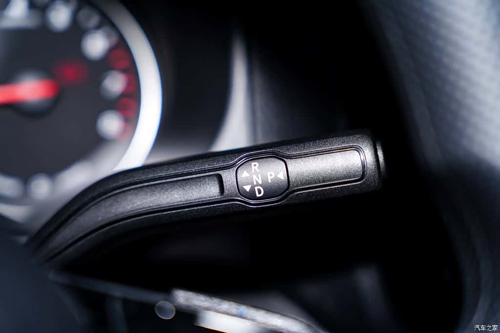 Mercedes-Benz 7, 2026 20