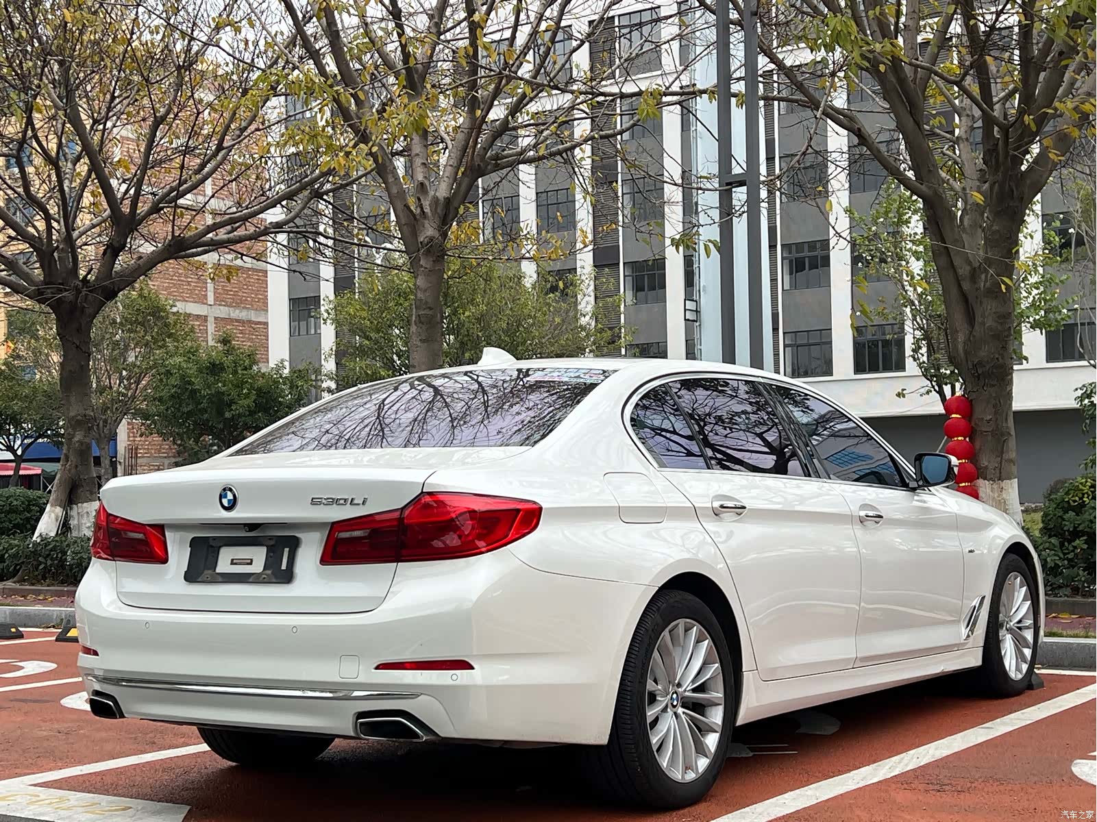 BMW 5 Series, 2017 9