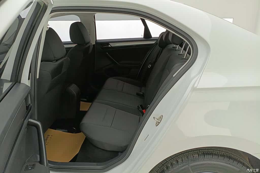 Volkswagen Bora, 2018 11