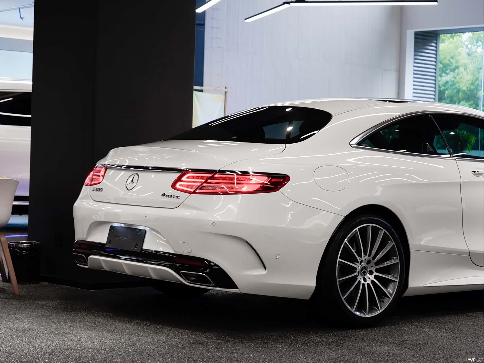 Mercedes-Benz S-Class, 2018 4