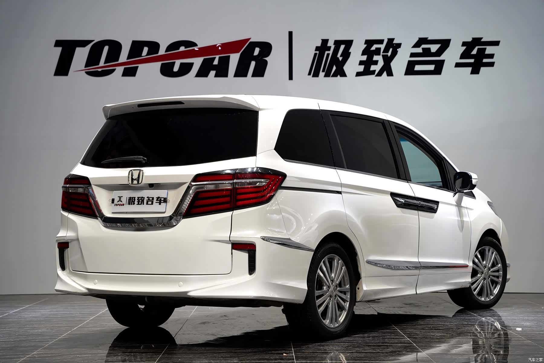 Honda Elysion, 2018 все фото