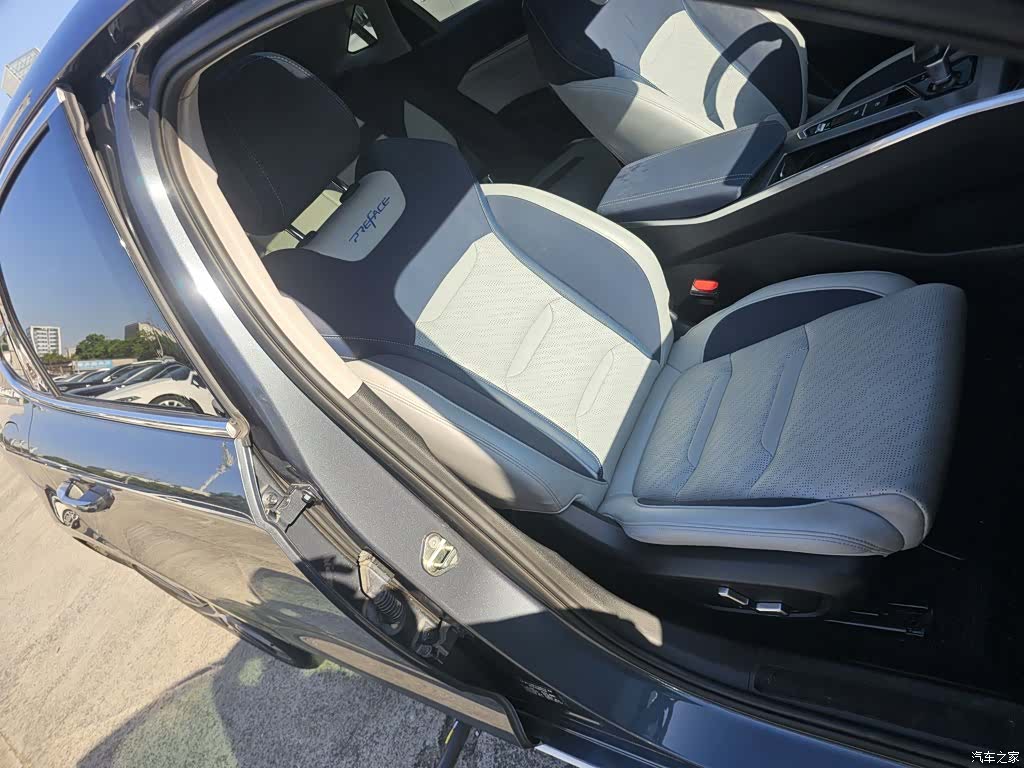 Geely Preface, 2021 25