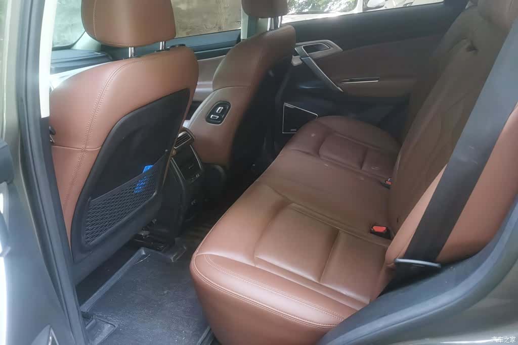 Geely Boyue, 2018 11