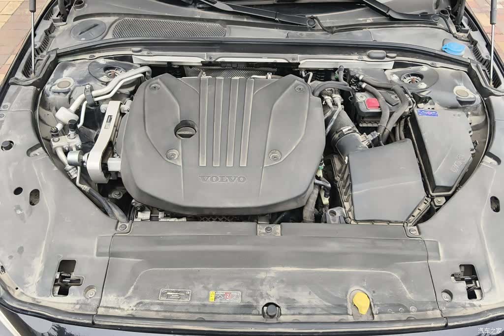 Volvo S90, 2022 10