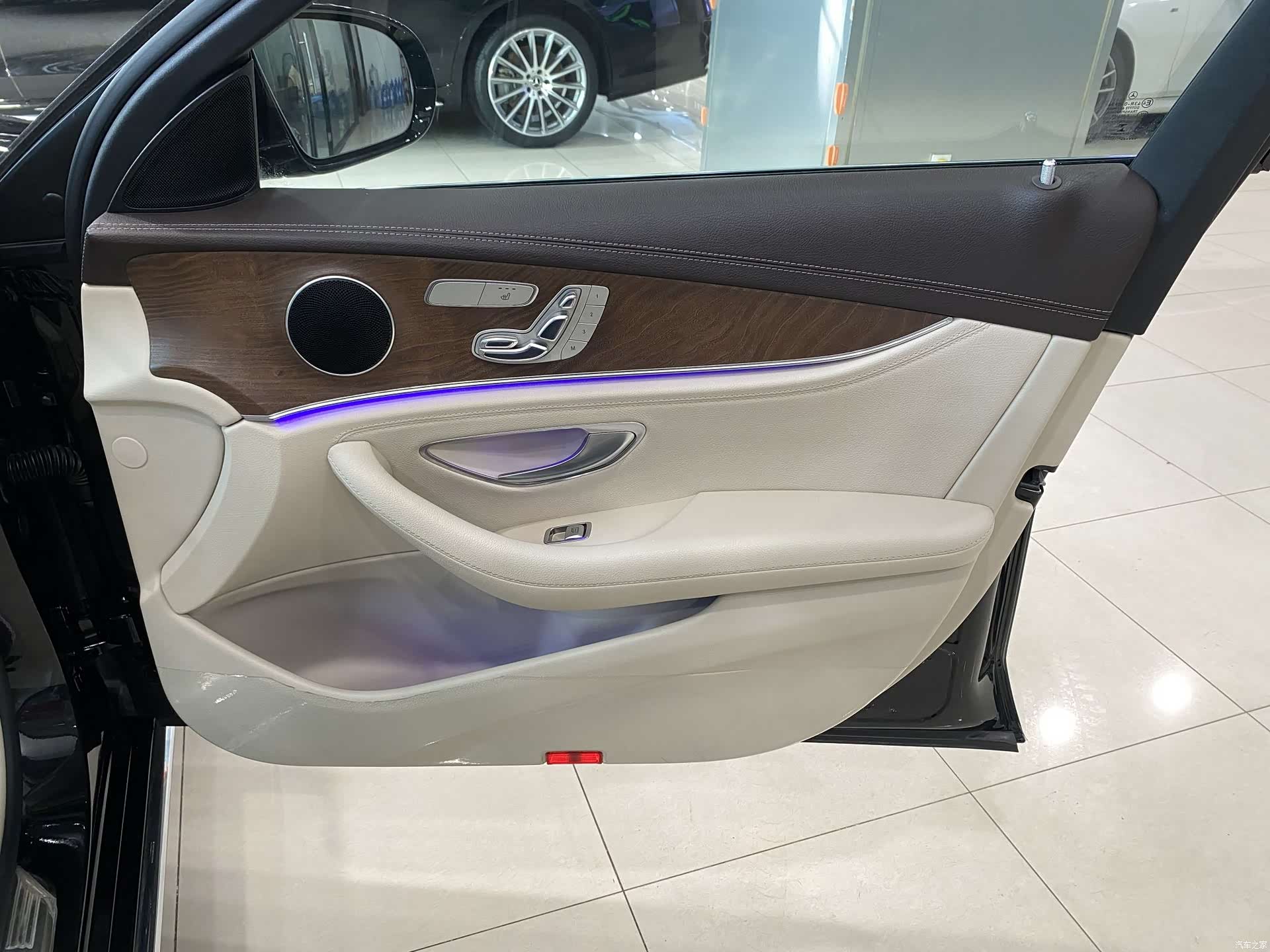 Mercedes-Benz E-Class, 2018 13
