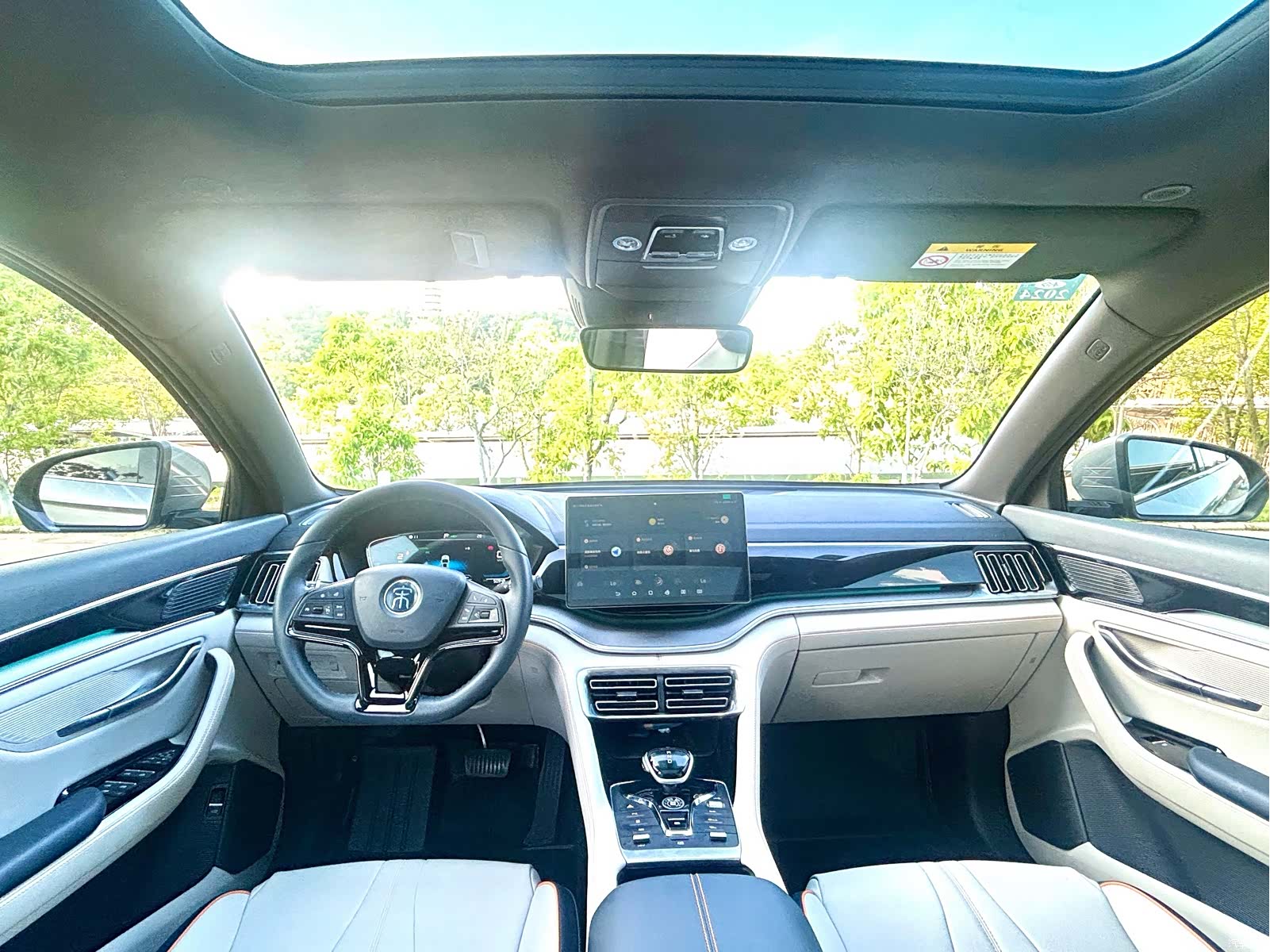 BYD Song, 2022 18