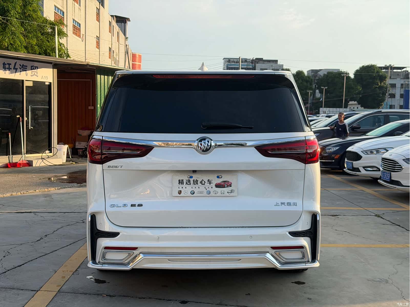 Buick GL8, 2020 все фото