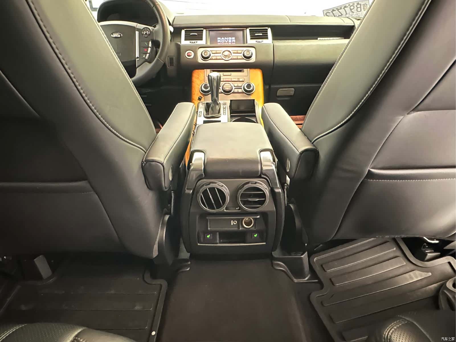 Land Rover Range Rover, 2012 15