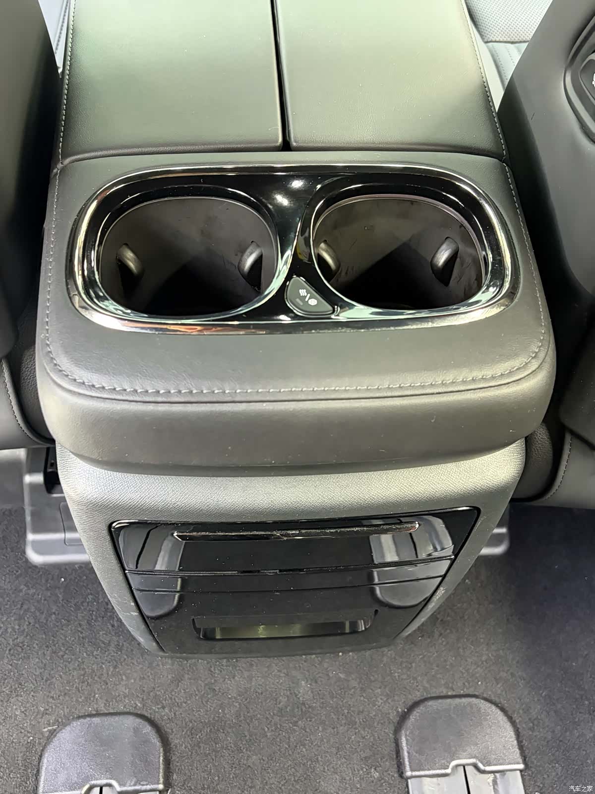 Trumpchi M8, 2024 13