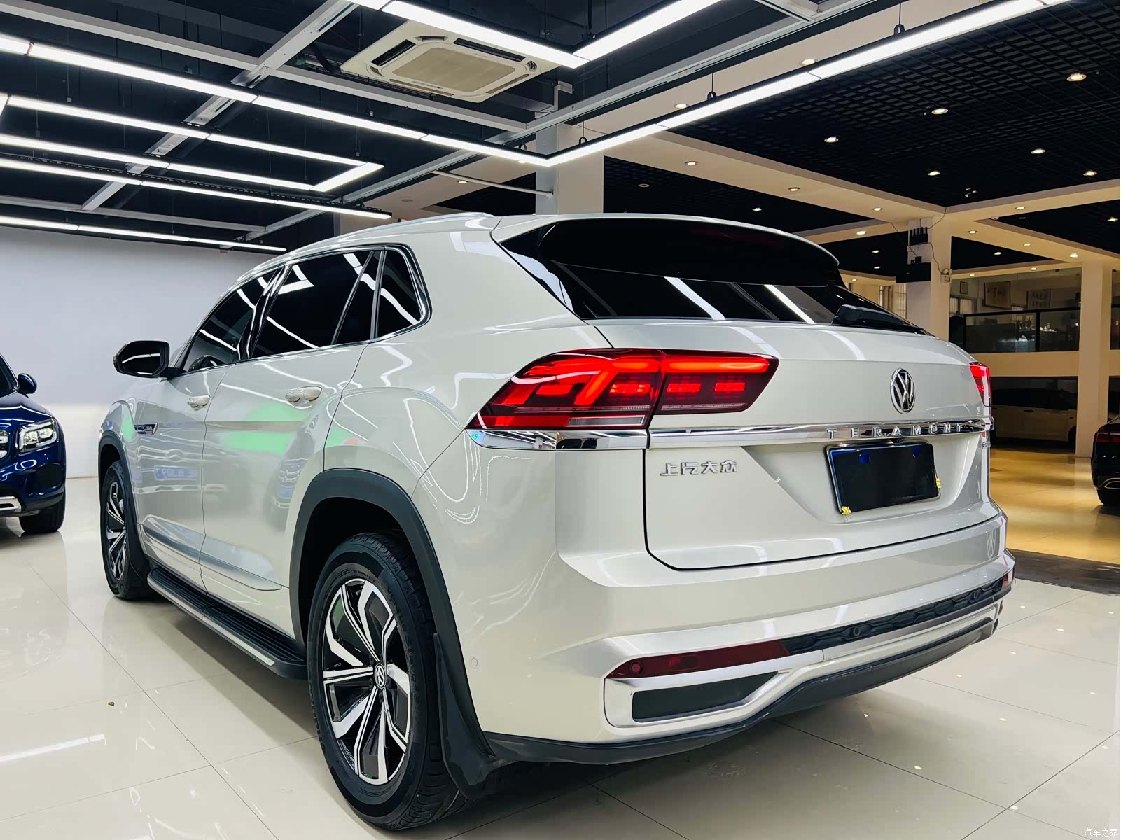 Volkswagen Teramont X, 2020 16