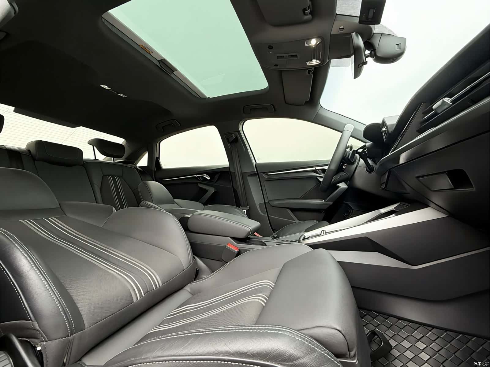 Audi A3, 2022 10