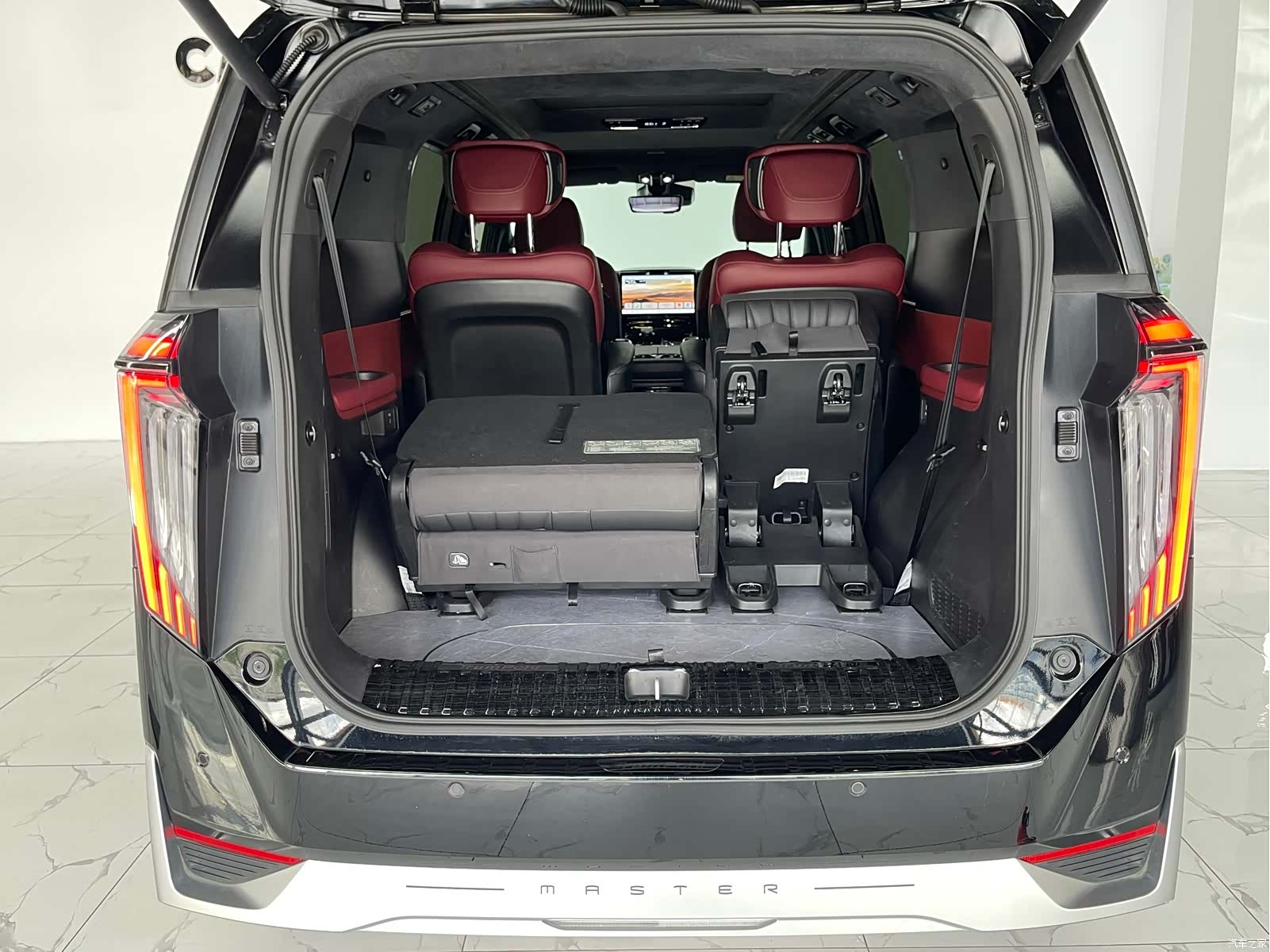 Trumpchi M8, 2024 39