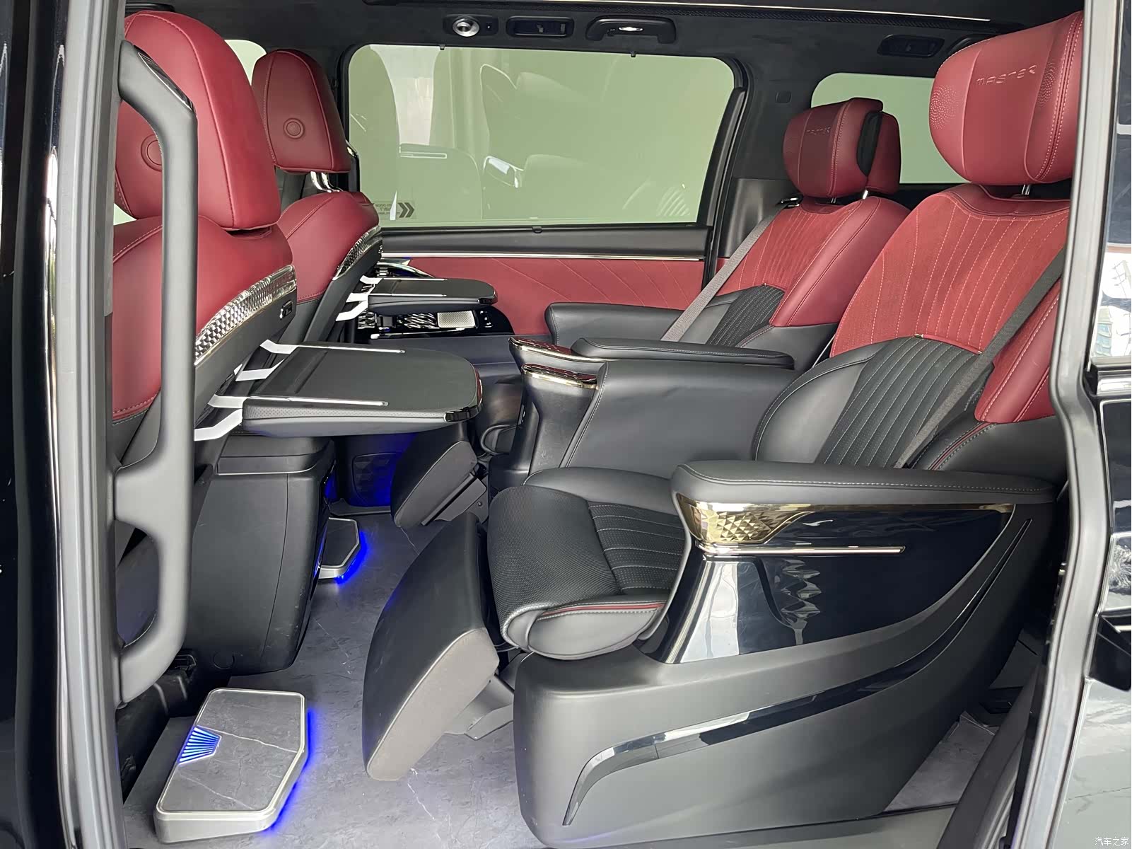 Trumpchi M8, 2024 13