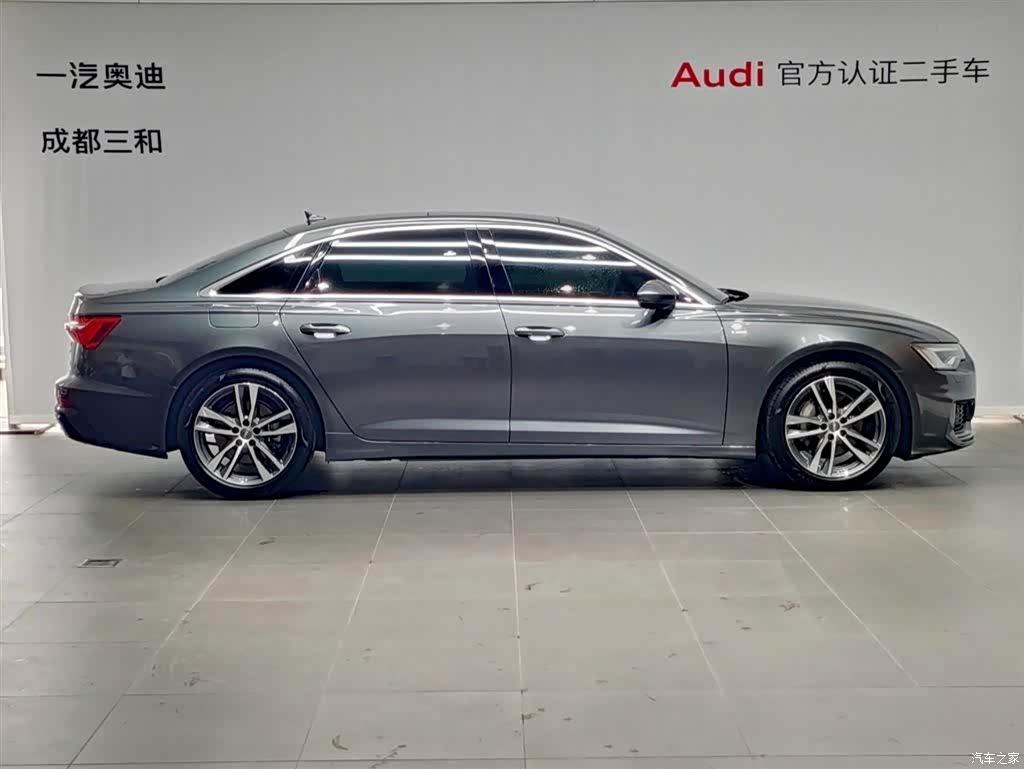 Audi A6L, 2021 3