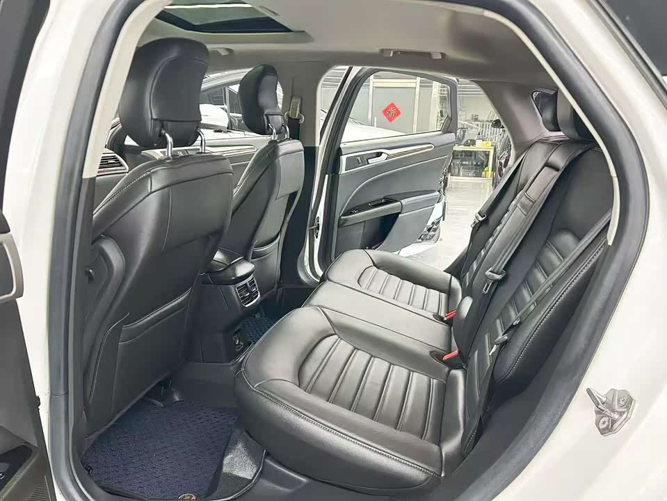 Ford Mondeo Ford Mondeo