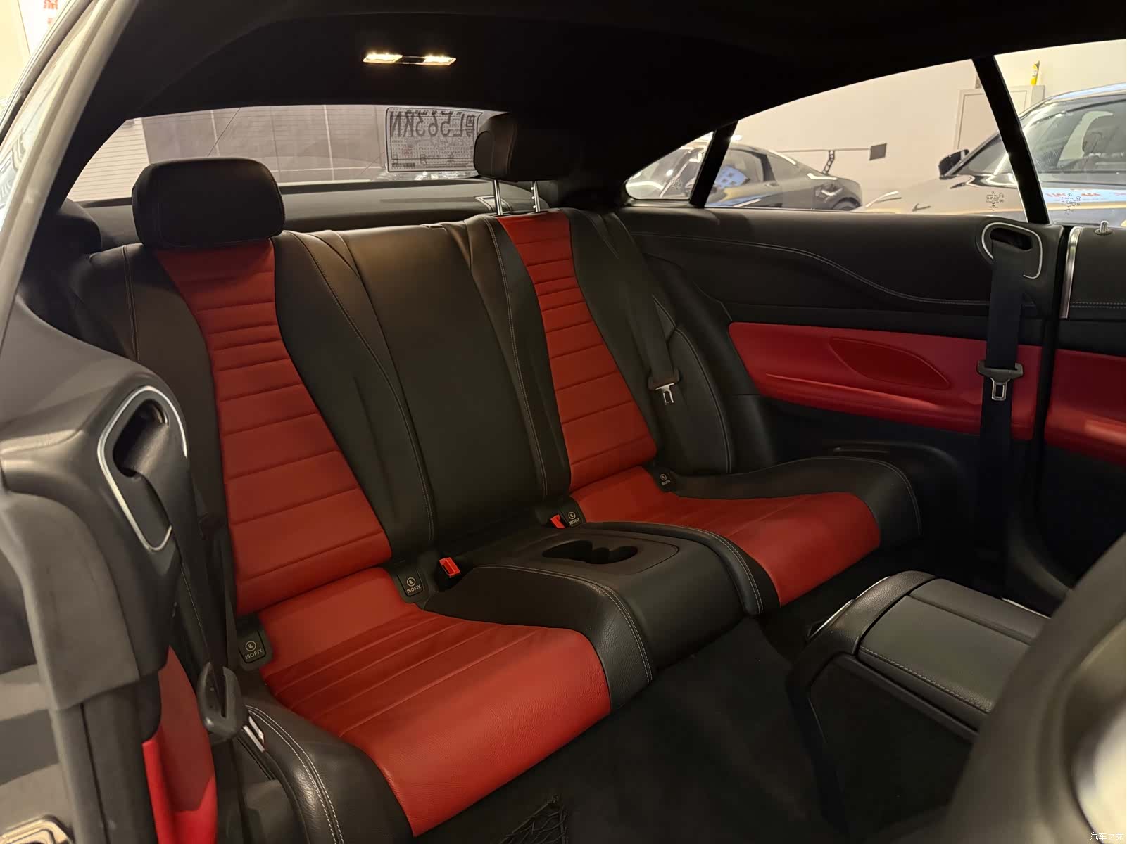 Mercedes-Benz E-Class, 2019 9