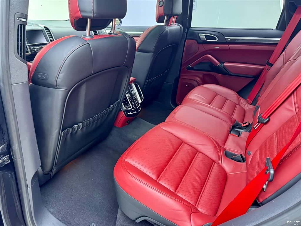 Porsche Cayenne, 2013 25