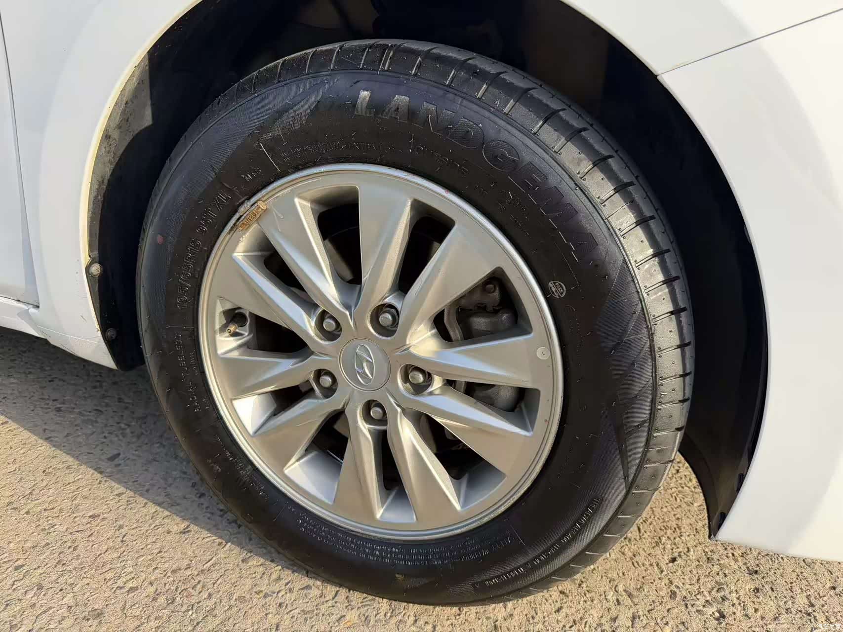 Hyundai GL, 2019 12