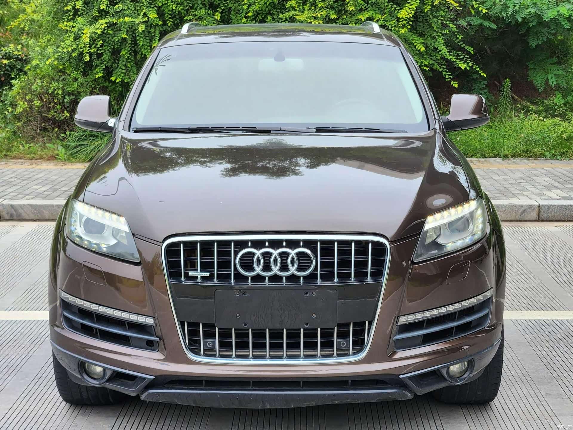 Audi Q7, 2012 3