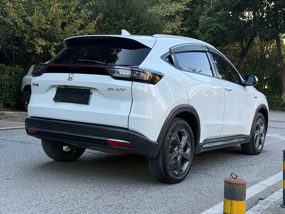 CIIMO Dongfeng Honda M-NV