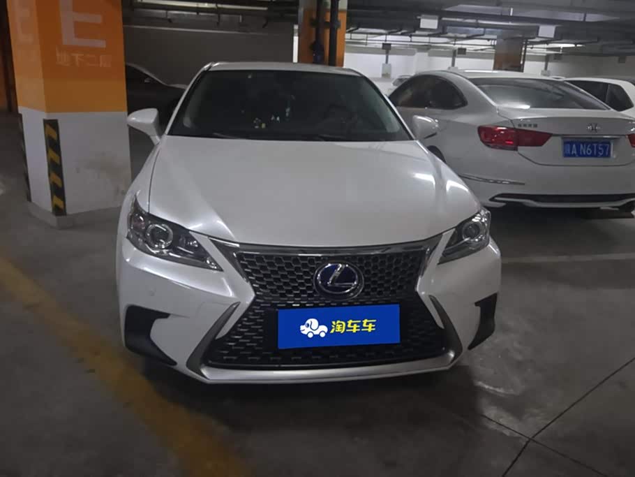 Lexus CT
