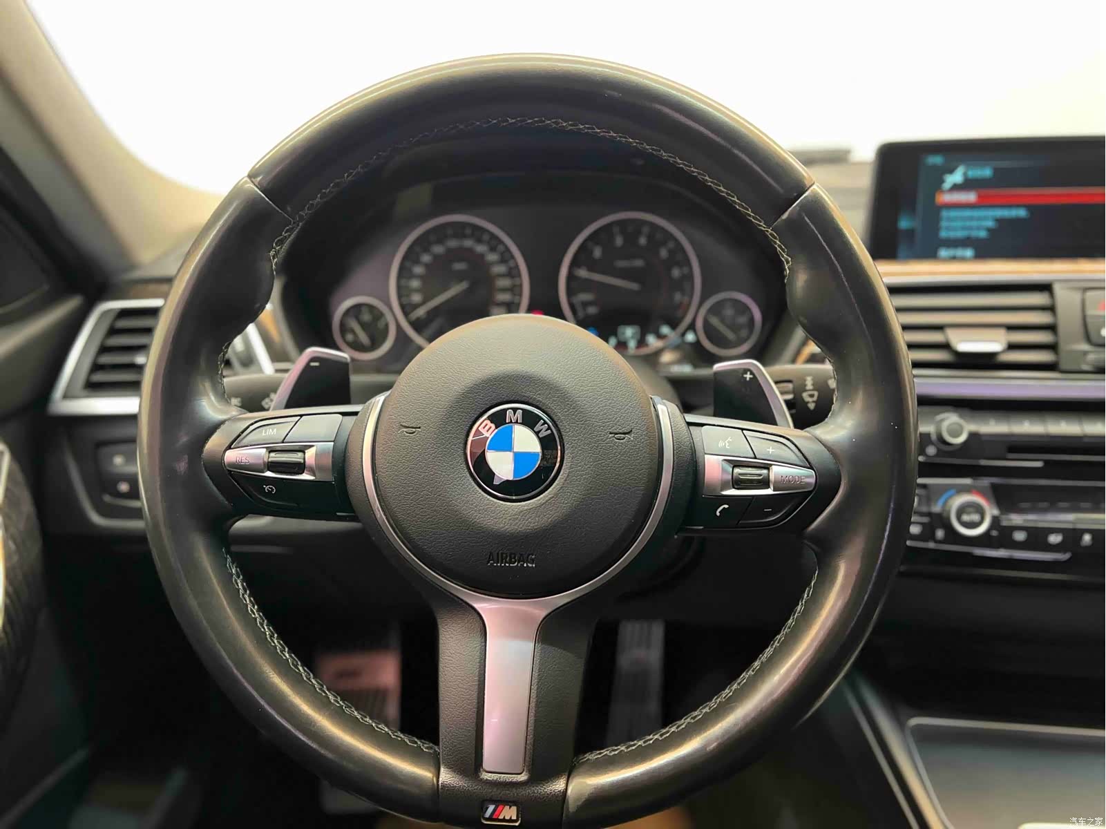 BMW 3 Series, 2019 12
