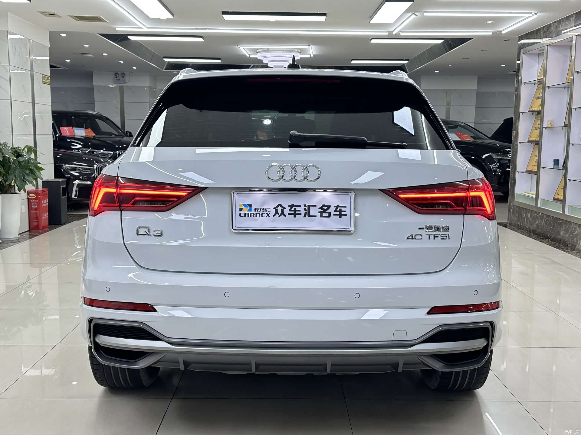 Audi Q3, 2023 все фото