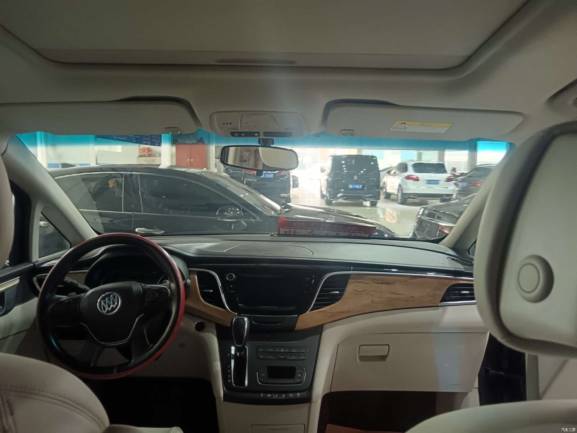 Buick GL8, 2019 все фото