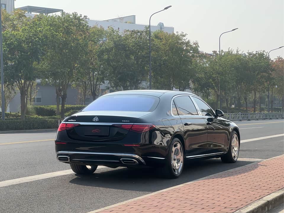 Mercedes-Benz Maybach S-class