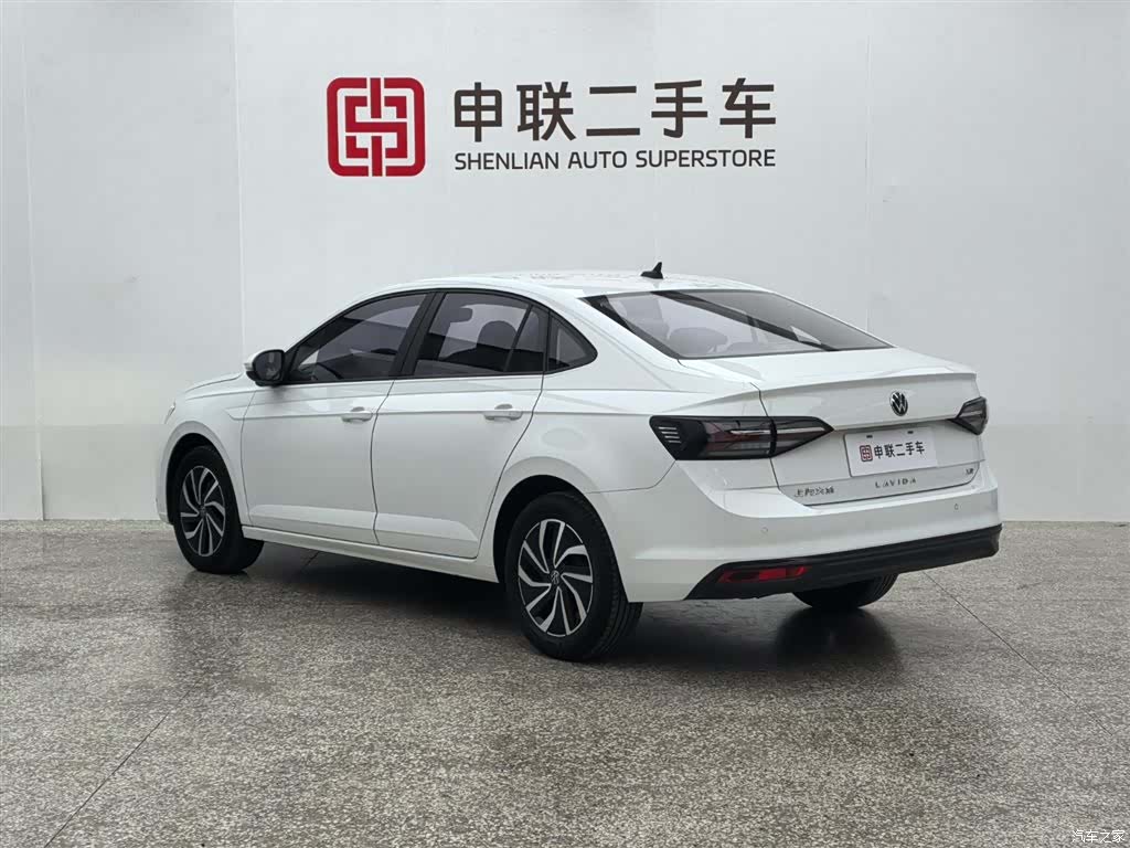 Volkswagen Lavida, 2025 3