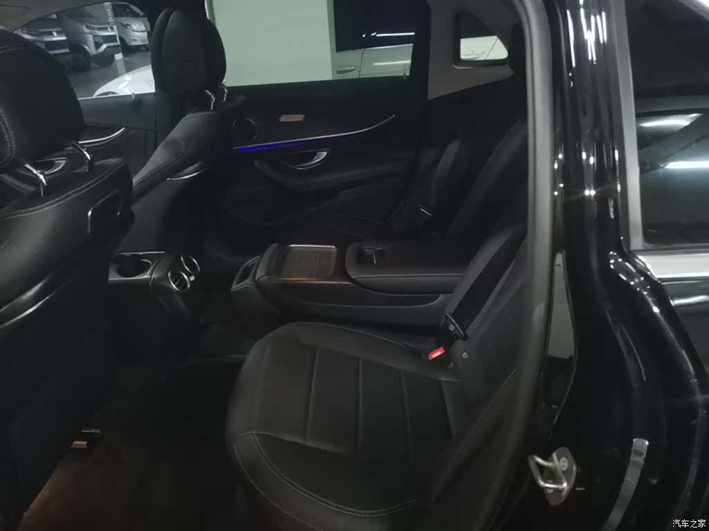Mercedes-Benz E-Class, 2019 17