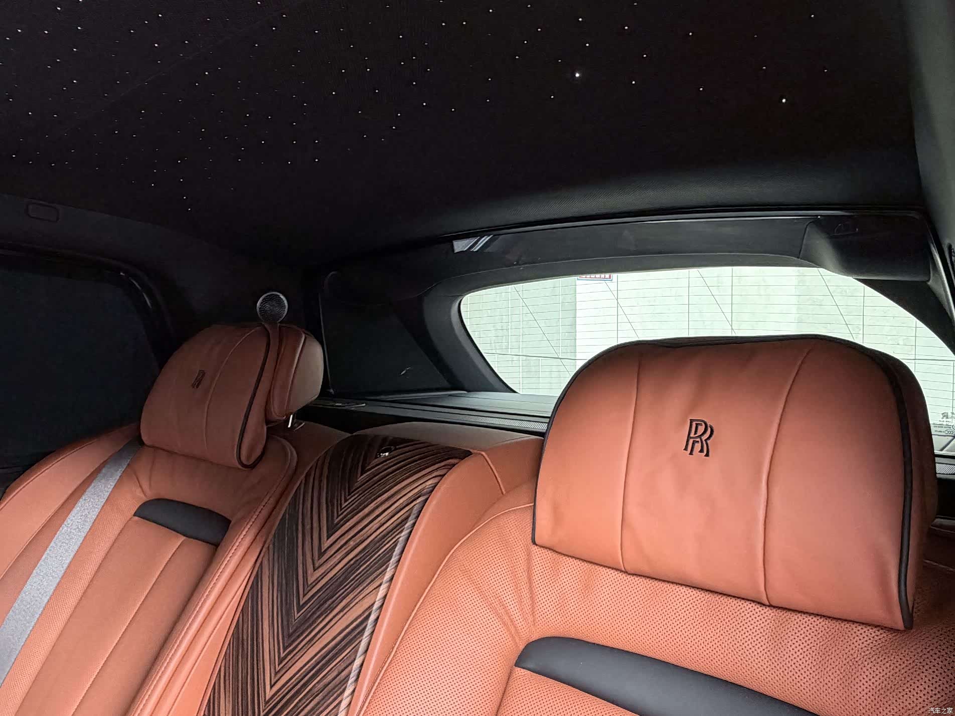 Rolls-Royce Cullinan, 2021 6