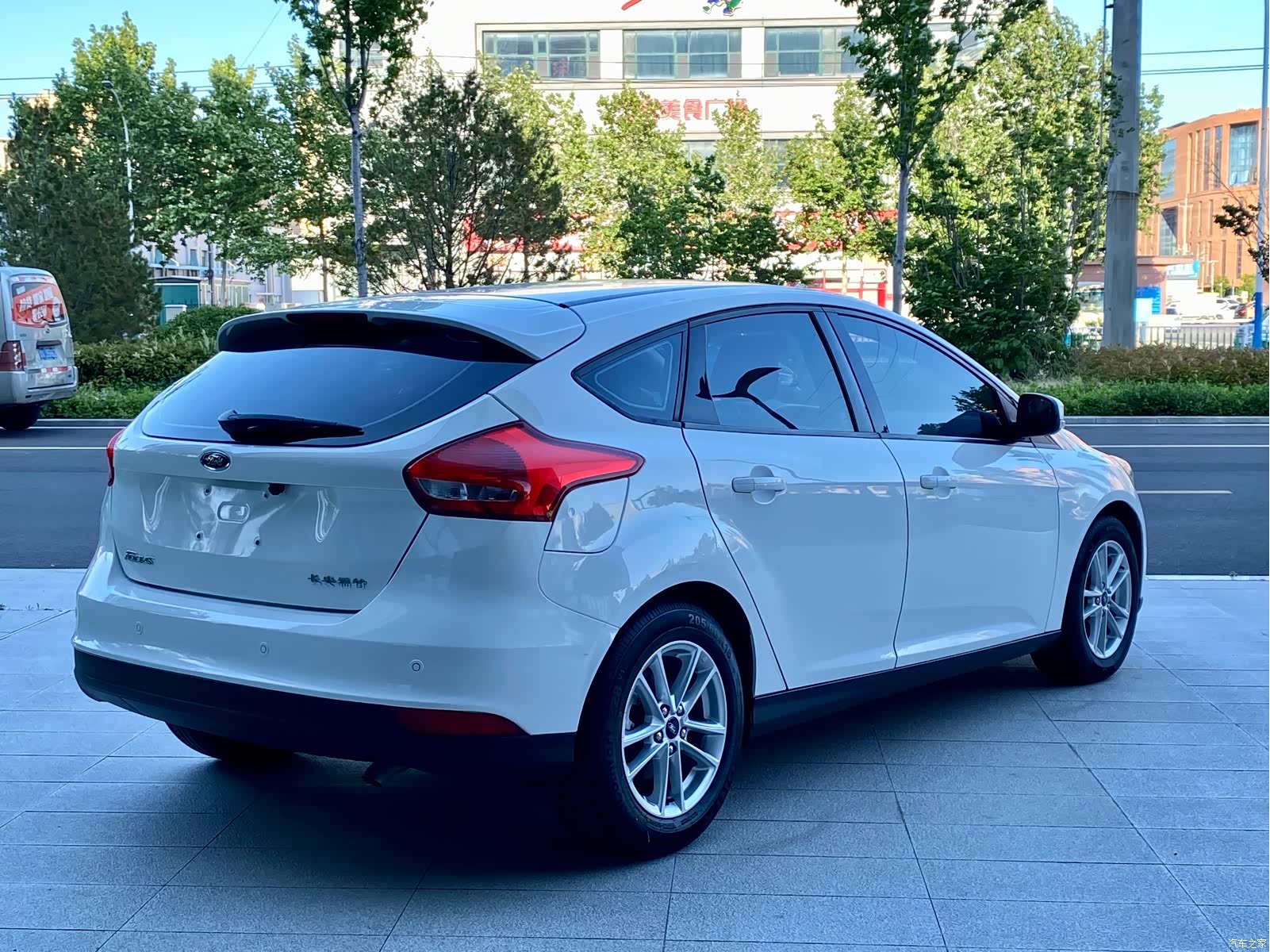 Ford Focus, 2016 9