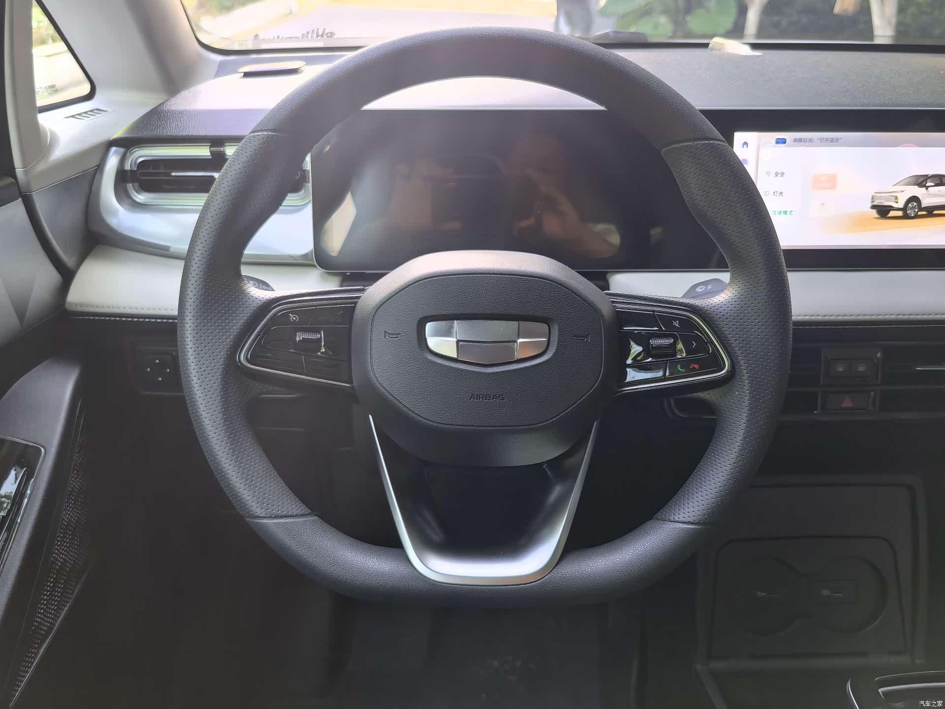 Geely E, 2023 8