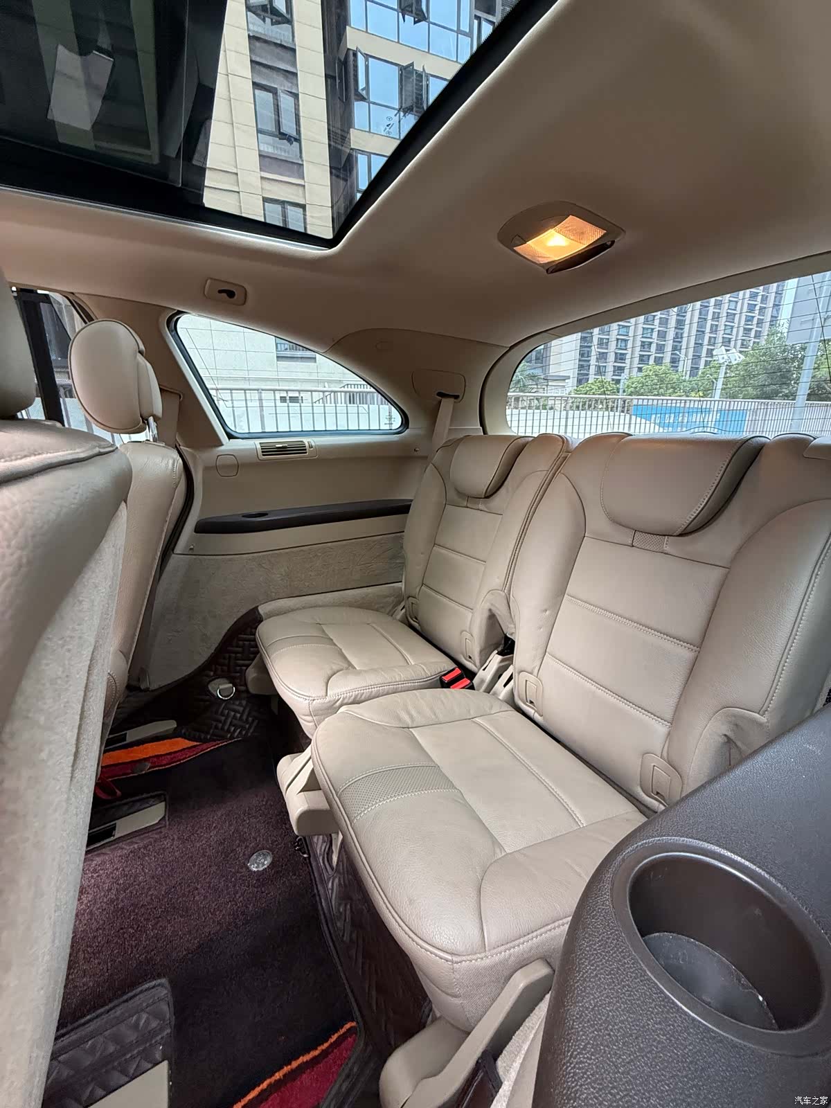 Mercedes-Benz R-Class, 2012 13