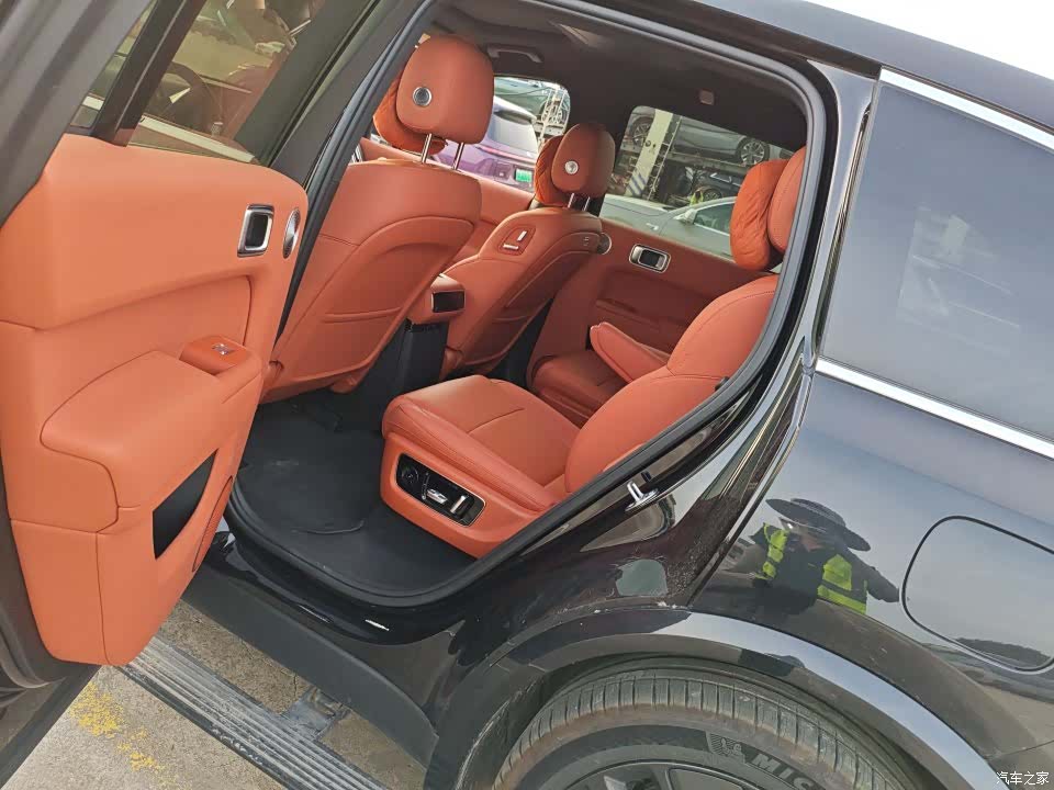 Li Auto L8, 2025 2