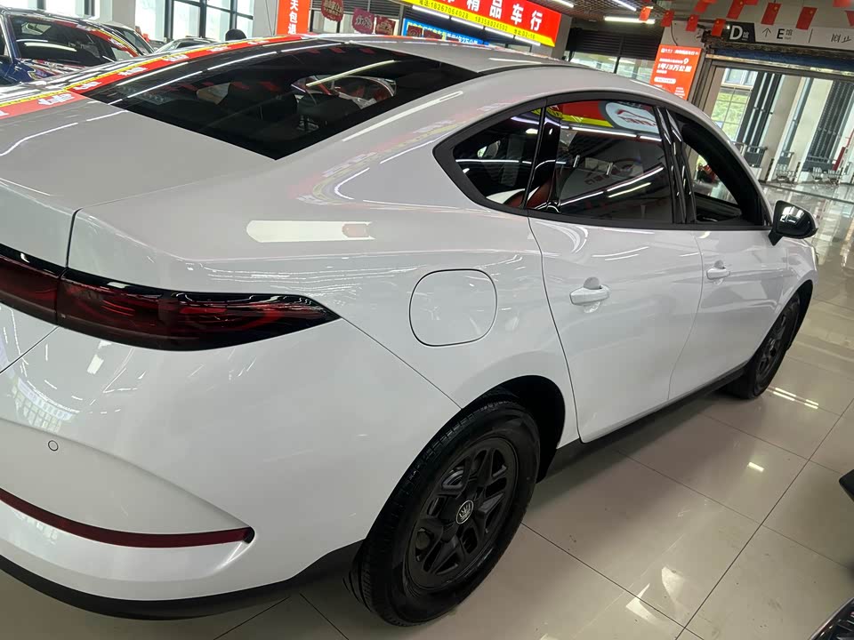 BYD Qin Yuan