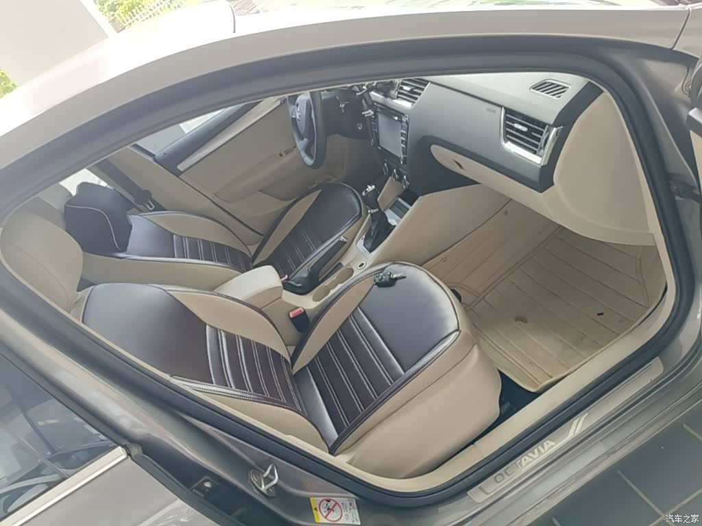 Skoda Octavia, 2015 11