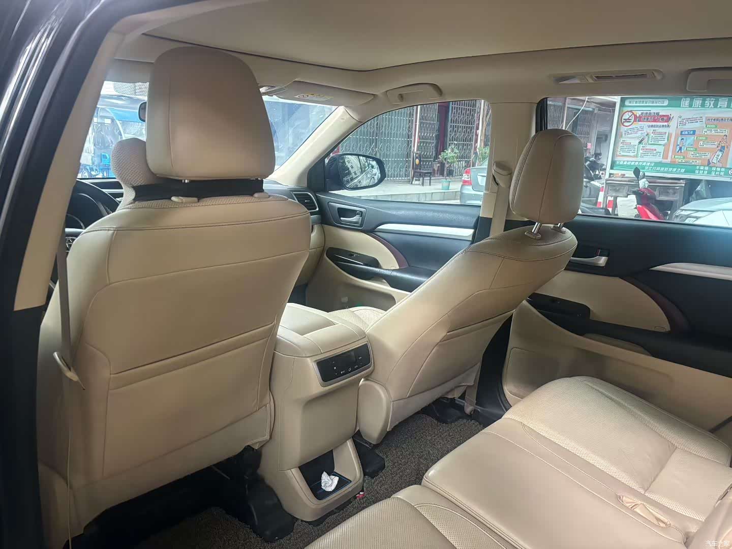 Toyota Highlander, 2017 все фото