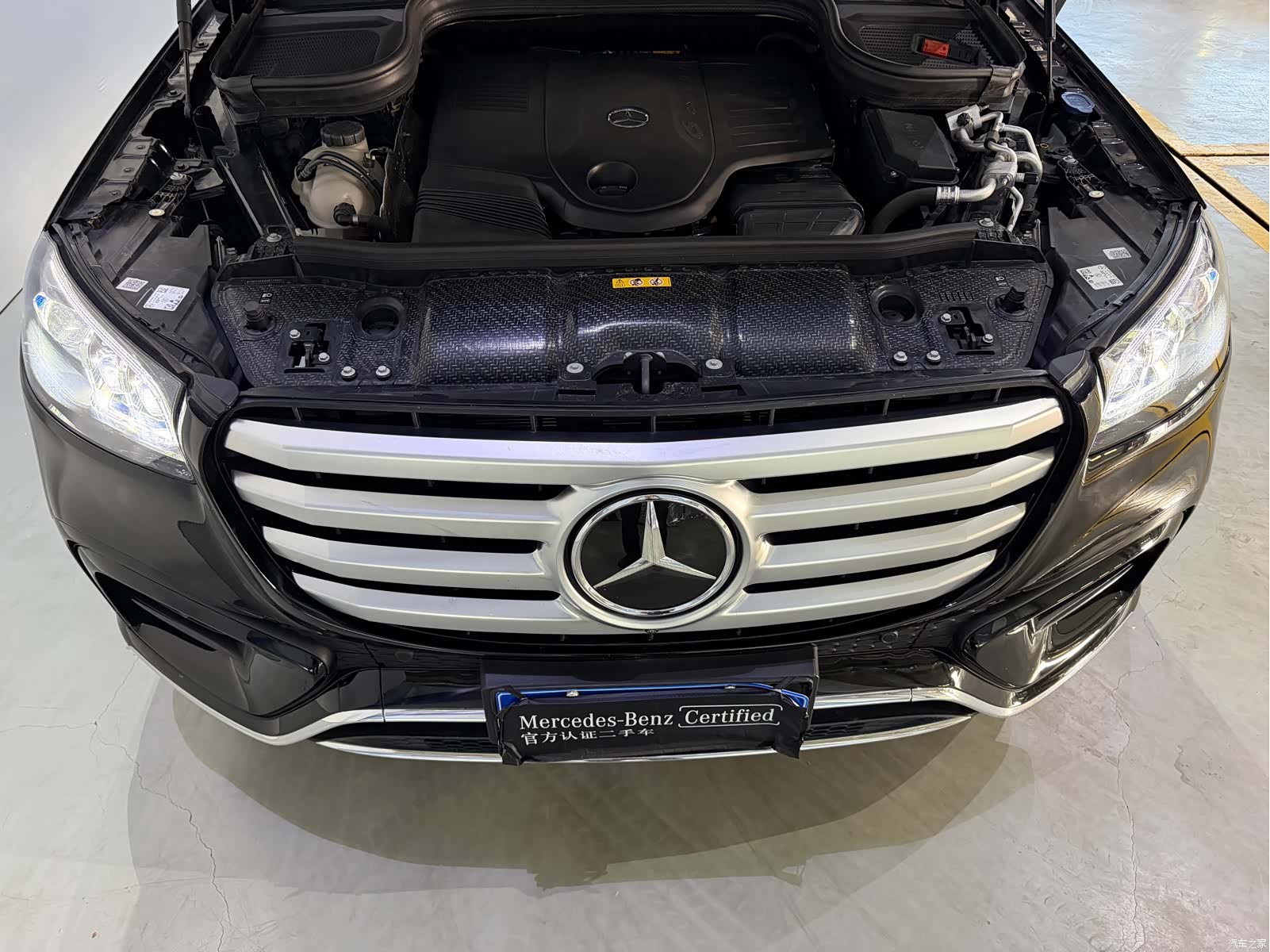 Mercedes-Benz GLS, 2024 4
