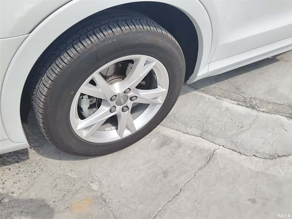 Audi Q3, 2018 23
