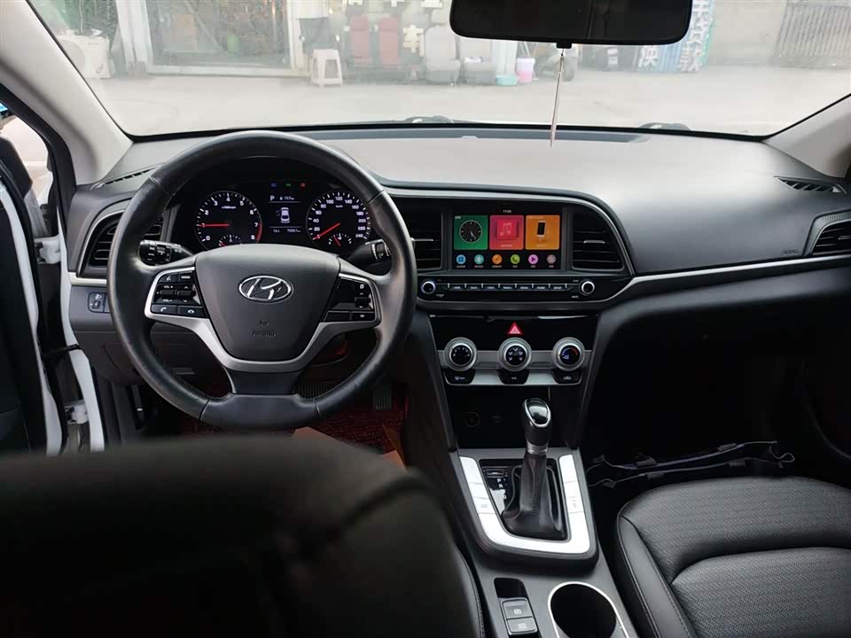 Hyundai Lead