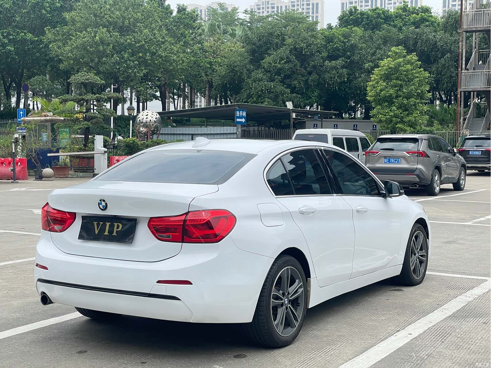 BMW 1 Series, 2019 36
