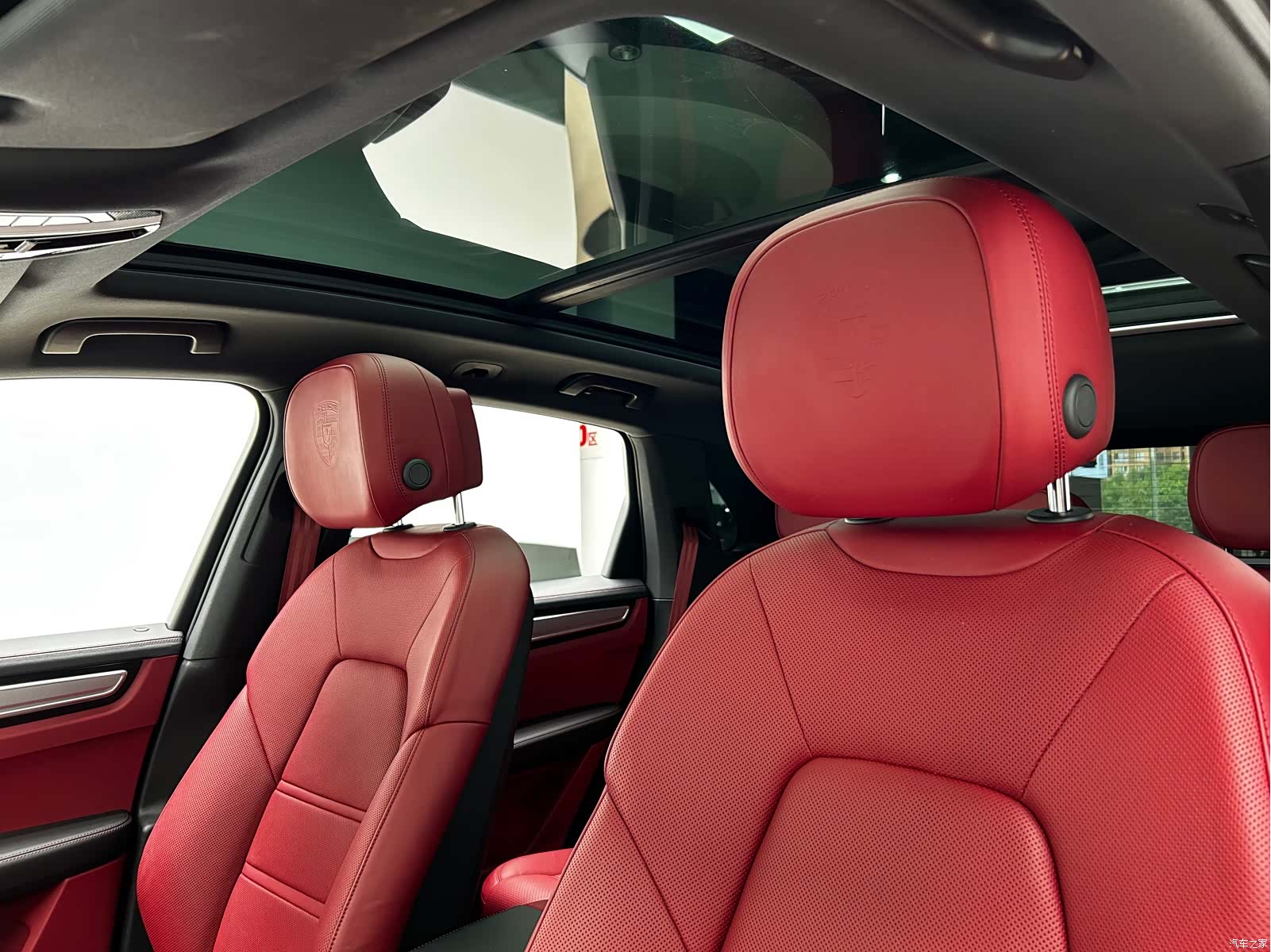 Porsche Cayenne, 2023 14